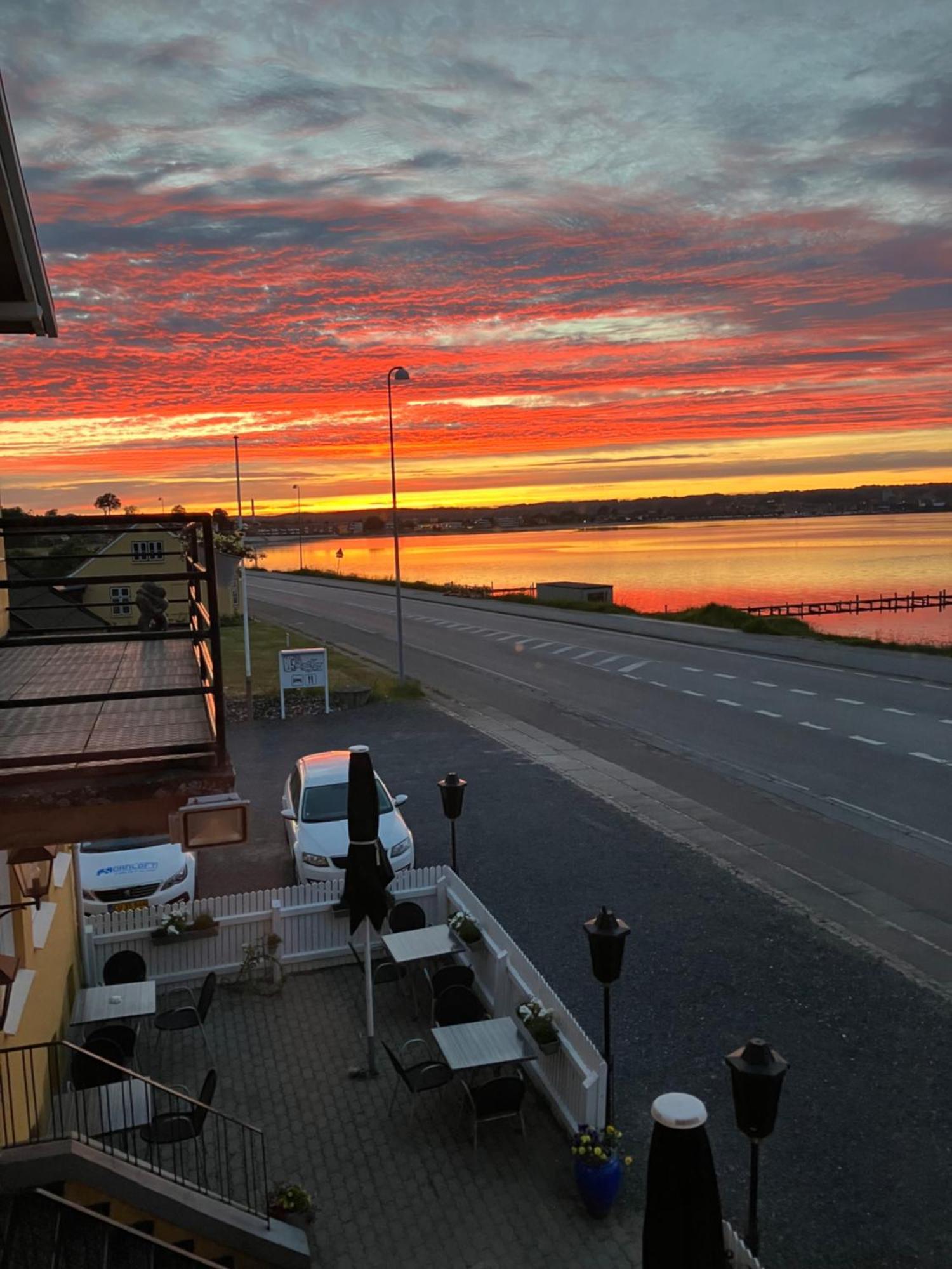 Solyst Kro- Restaurant Og Hotel I/S Aabenraa Exterior photo